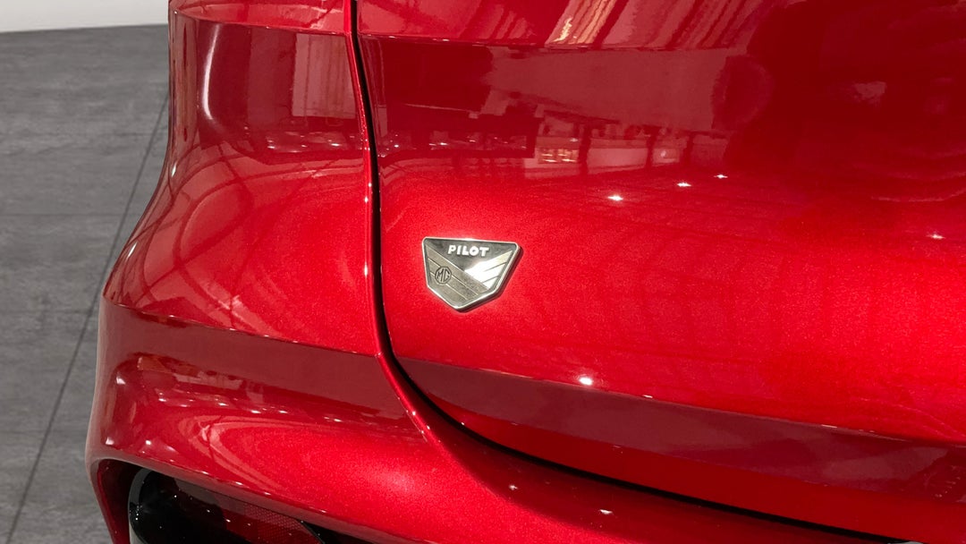 2021 MG Zst Core, Automatic, 18266 km, Badge (Boot Left Side)