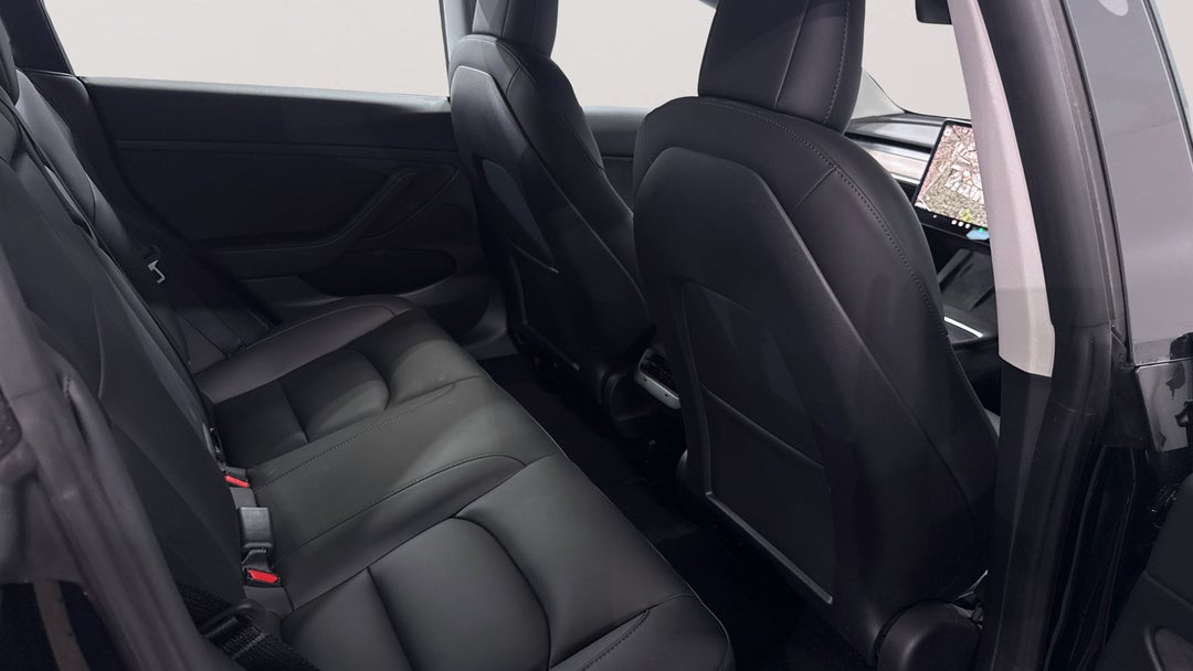 2021 Tesla Model 3 Standard Range Plus RWD, Automatic, 28430 km, Right Side Rear Door Cabin View