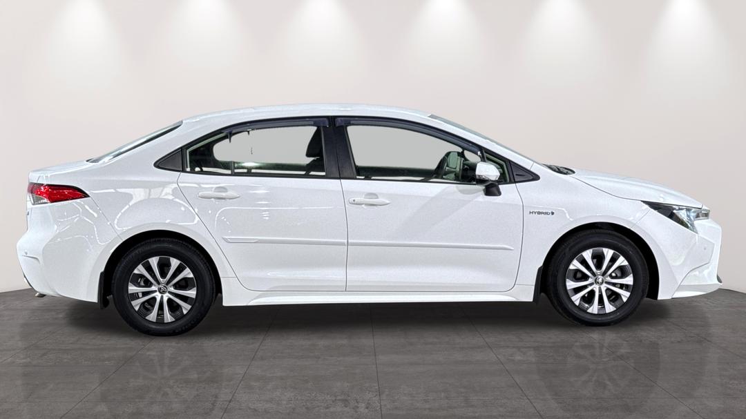 2020 Toyota Corolla Ascent Sport Hybrid, Automatic, 19913 km, Right Side View