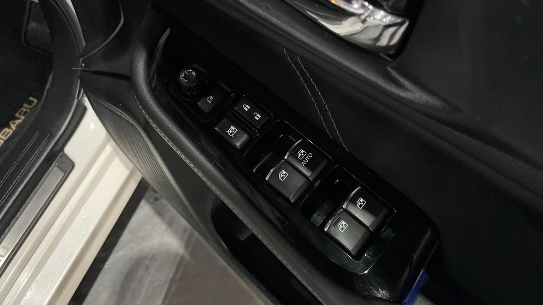 2017 Subaru Liberty 2.5i Premium, Automatic, 92055 km, Drivers Side Door Panel Controls