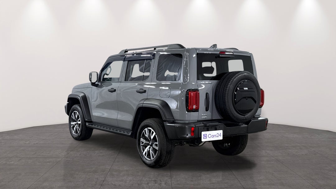 2025 GWM Tank 300 Ultra Diesel, Automatic, 3424 km, Left Back Diagonal (45- Degree) View