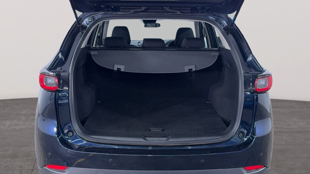 2024 Mazda CX-5 G20 Maxx (FWD), Automatic, 33663 km, Boot Inside View