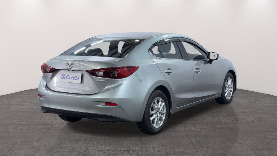 2016 Mazda 3 Maxx, Manual, 135785 km, Right Back Diagonal (45- Degree) View