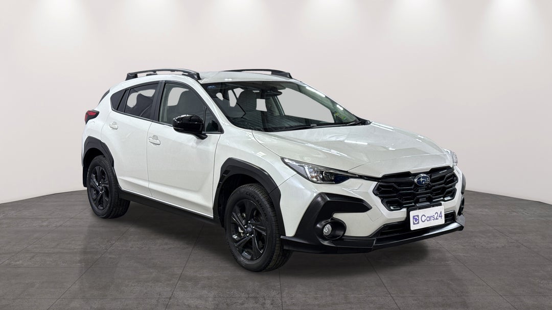 2024 Subaru Crosstrek AWD 2.0l, Automatic, 24249 km, Right Front Diagonal (45- Degree) View