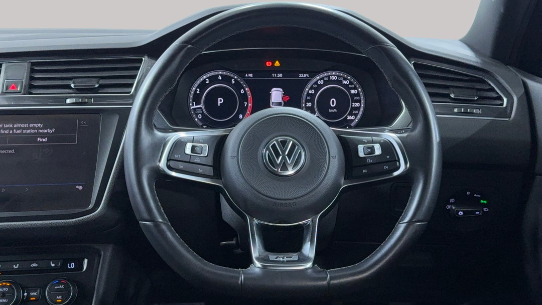 2018 Volkswagen Tiguan Allspace 162 Tsi Highline, Automatic, 99063 km, Steering Wheel Close-up