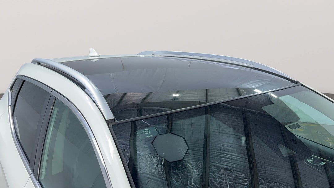 2018 Nissan Qashqai N-tec, Automatic, 109598 km, Roof/Sunroof View