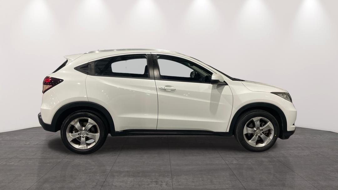 2017 Honda HR-V Vti-s, Automatic, 131546 km, Right Side View