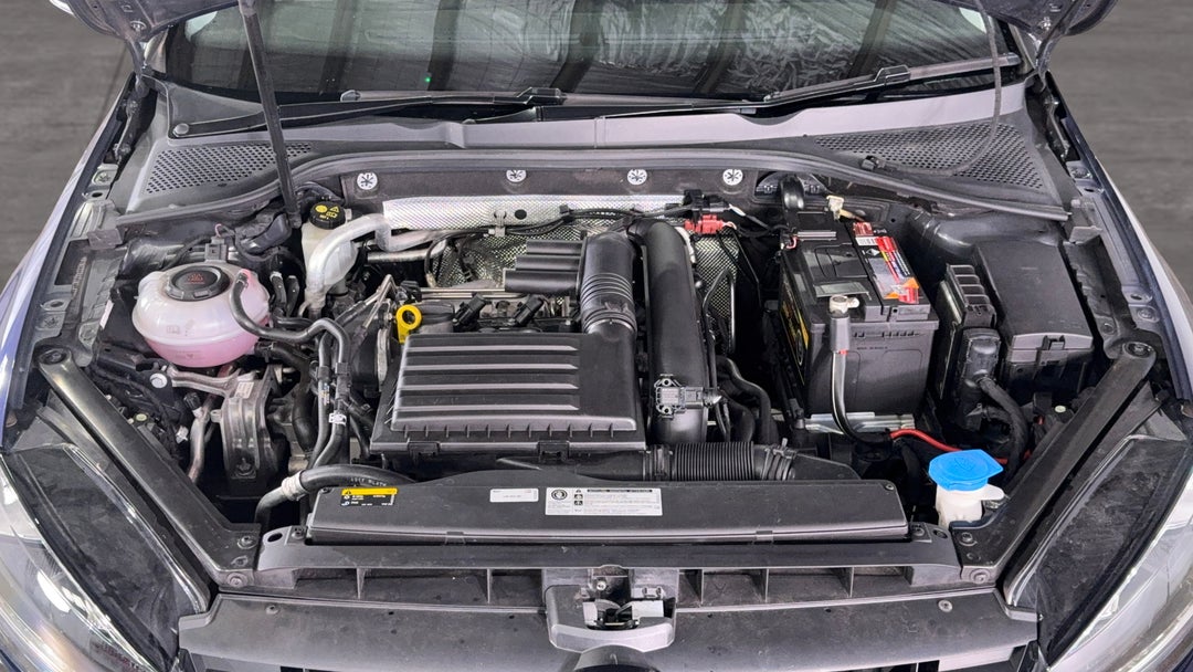 Open Bonnet (Engine)