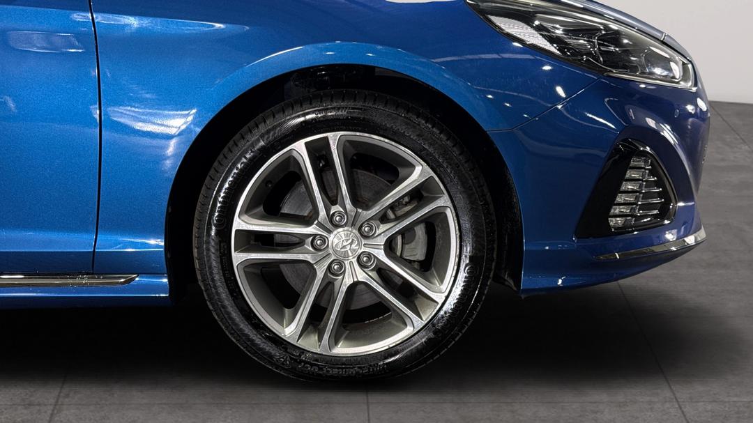 2018 Hyundai Sonata Premium, Automatic, 41958 km, Right Front Wheel