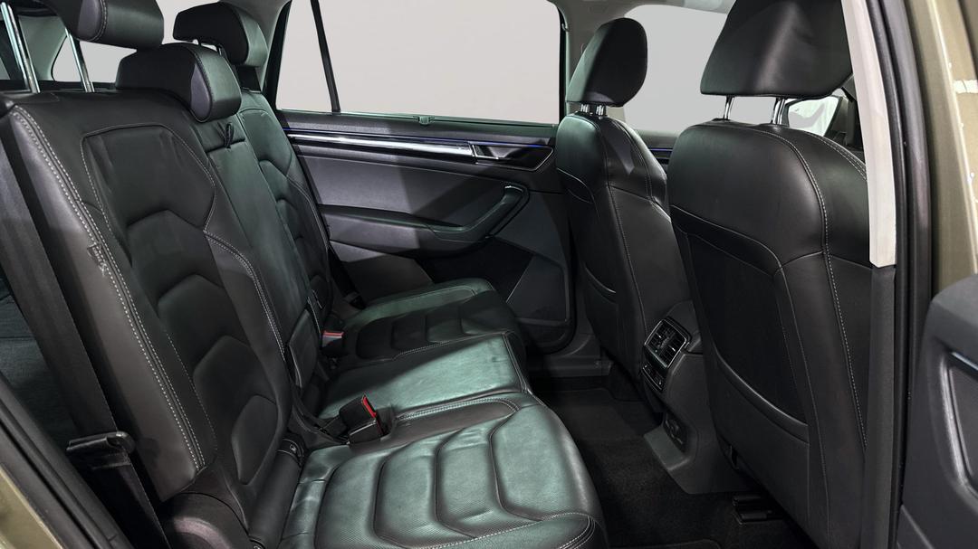 2017 SKODA Kodiaq 132 Tsi (4x4), Automatic, 64054 km, Right Side Rear Door Cabin View