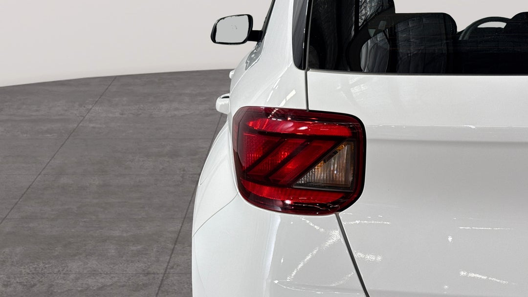 2023 Hyundai Venue Venue, Automatic, 43489 km, Badge (Boot Left Side)