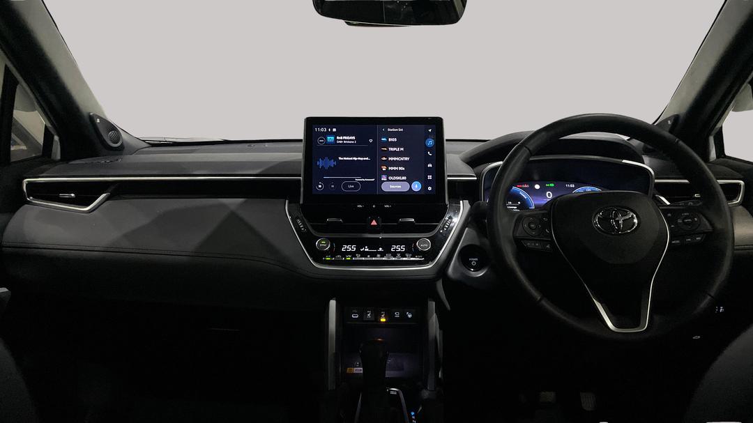 2024 Toyota Corolla Cross Atmos 2WD Hybrid, Automatic, 16977 km, Dashboard View