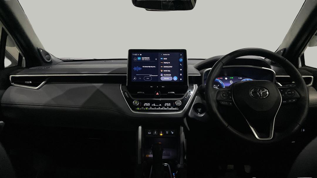 2024 Toyota Corolla Cross Atmos 2WD Hybrid, Automatic, 16977 km, Dashboard View