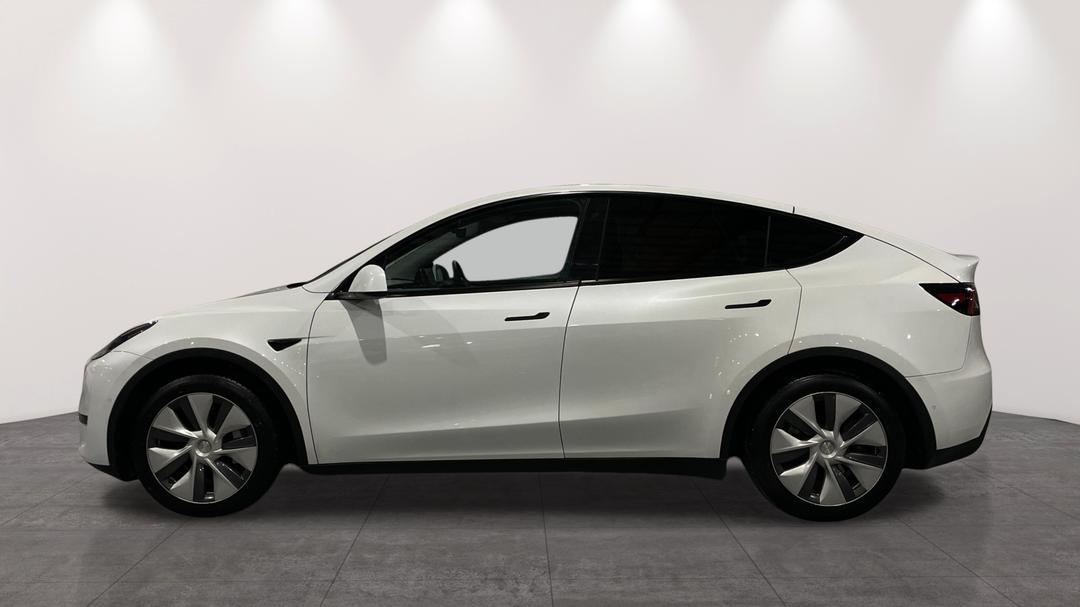 2023 Tesla Model Y Rear-wheel Drive, Automatic, 61253 km, Left Side View