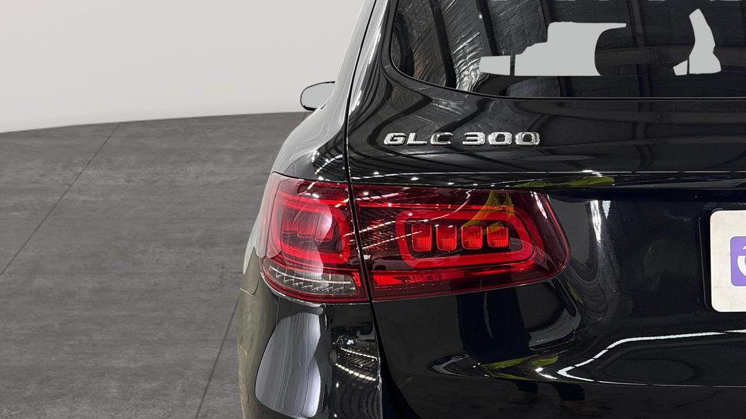 2020 Mercedes-benz GLC 300 4matic, Automatic, 78067 km, Badge (Boot Left Side)