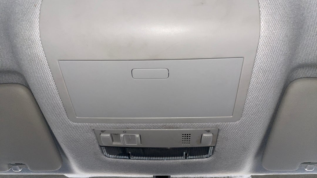 On-Roof Controls/Sunglass holder