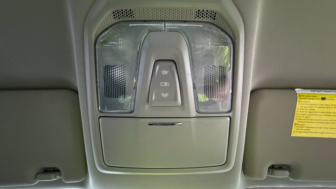 2023 LDV T60 Max Luxe (4x4), Automatic, 19206 km, On-Roof Controls/Sunglass holder