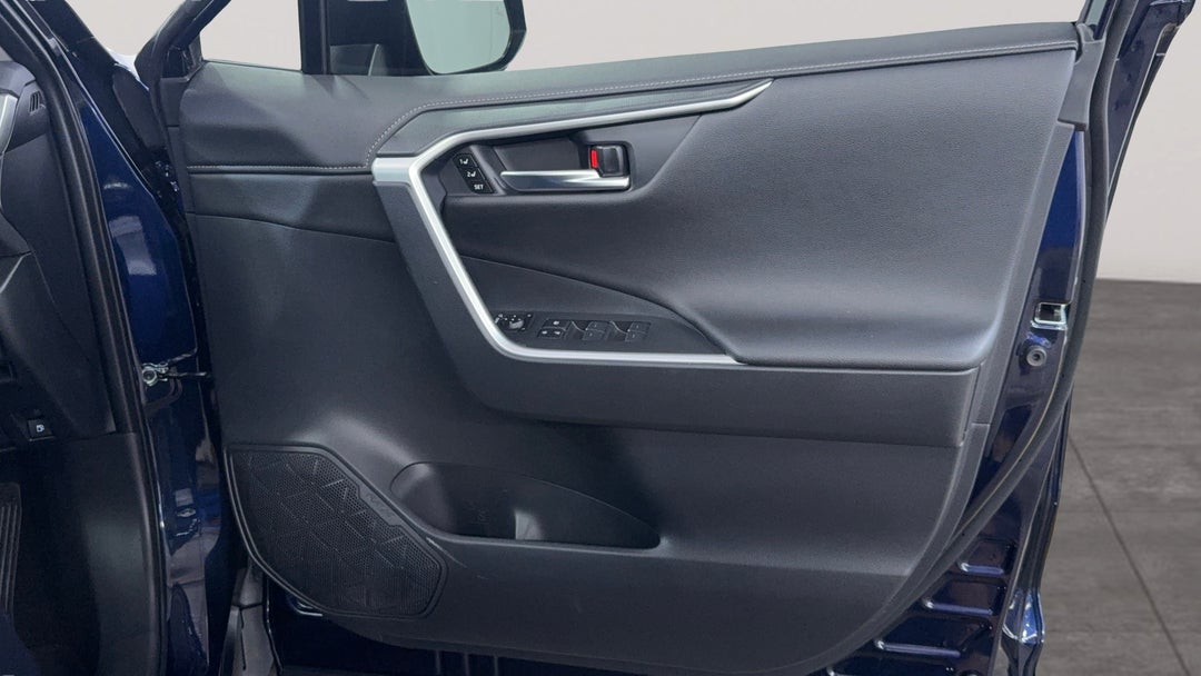 2024 Toyota RAV4 Cruiser (AWD) Hybrid, Automatic, 27591 km, Speaker View