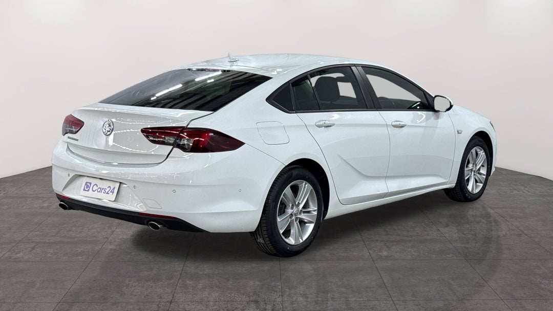 2017 Holden Commodore Lt, Automatic, 106446 km, Right Back Diagonal (45- Degree) View