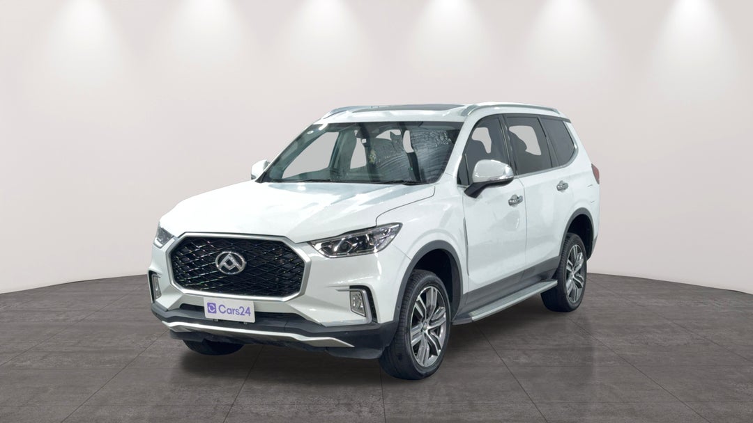 Left Front Diagonal (45- Degree) View