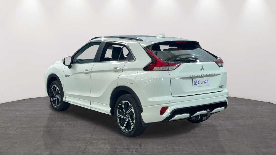 Left Back Diagonal (45- Degree) View