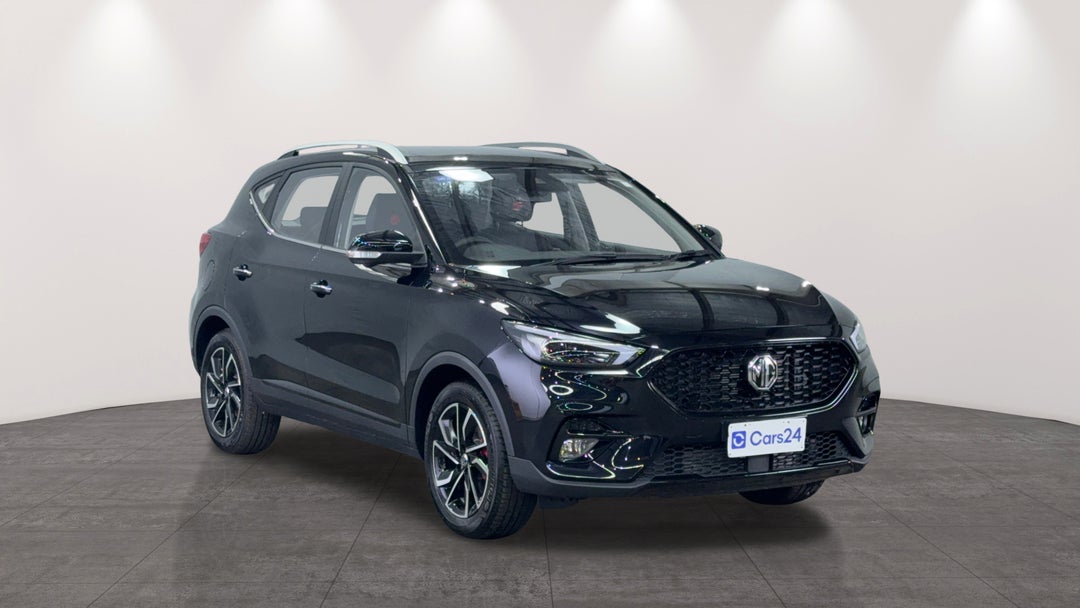 Right Front Diagonal (45- Degree) View