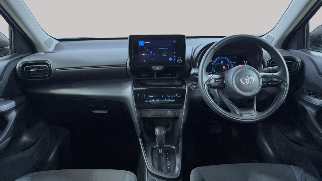 2024 Toyota Yaris Cross Gx Hybrid, Automatic, 47468 km, Dashboard View