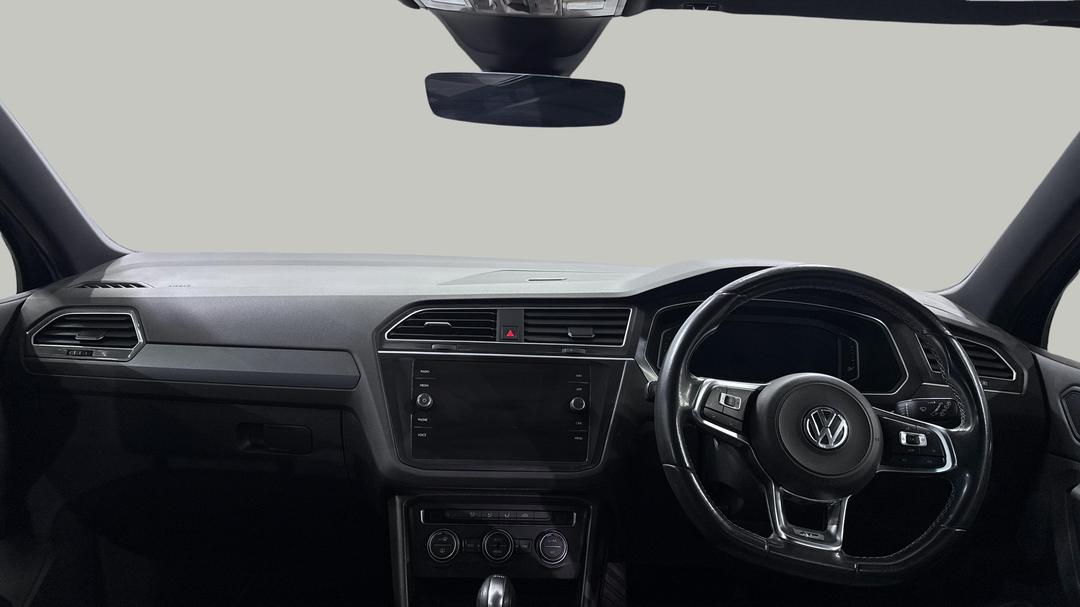 2019 Volkswagen Tiguan 132 Tsi R-line Edition, Automatic, 73872 km, Dashboard View