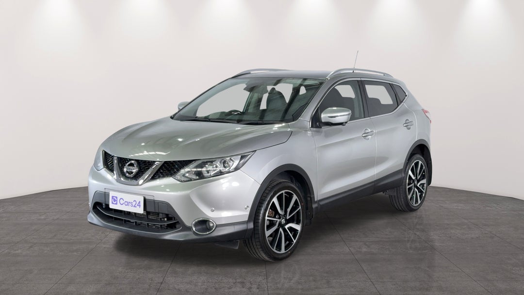 Left Front Diagonal (45- Degree) View