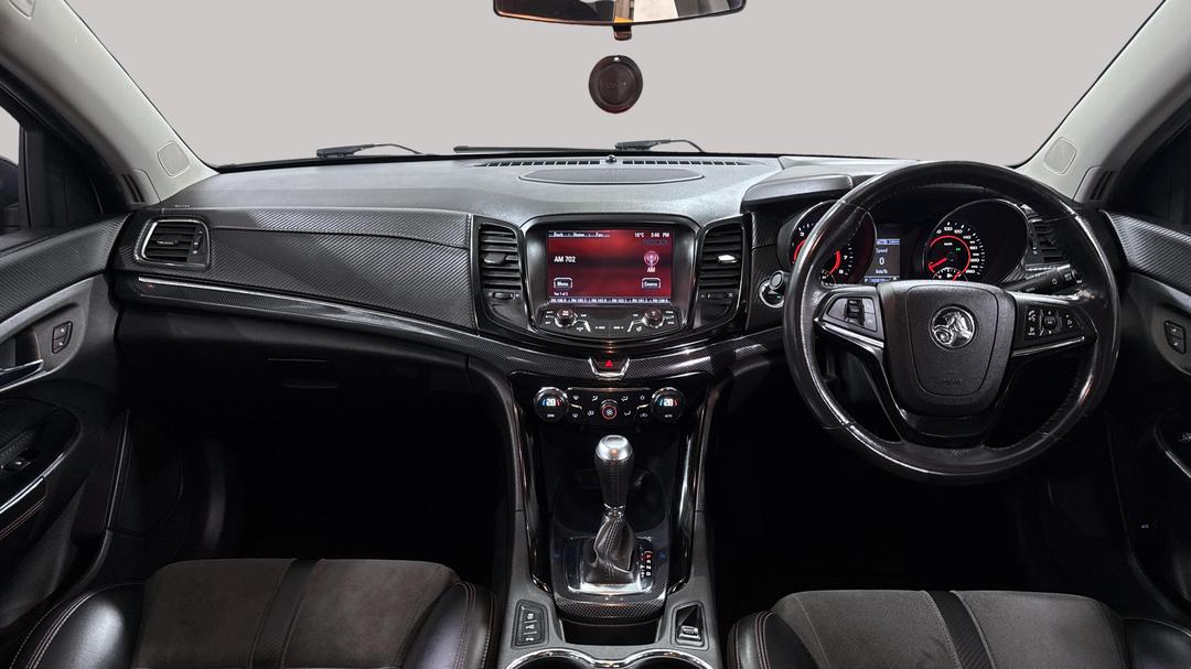 2016 Holden Commodore Sv6 Black Edition, Automatic, 160878 km, Dashboard View