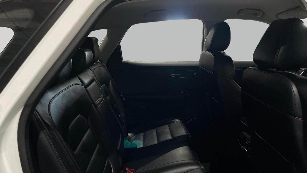 2019 MG HS Vibe, Automatic, 81711 km, Right Side Rear Door Cabin View