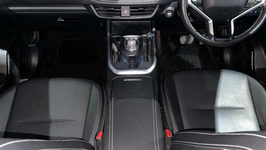 2023 GWM Haval Jolion Lux Hybrid, Automatic, 39442 km, Center Console