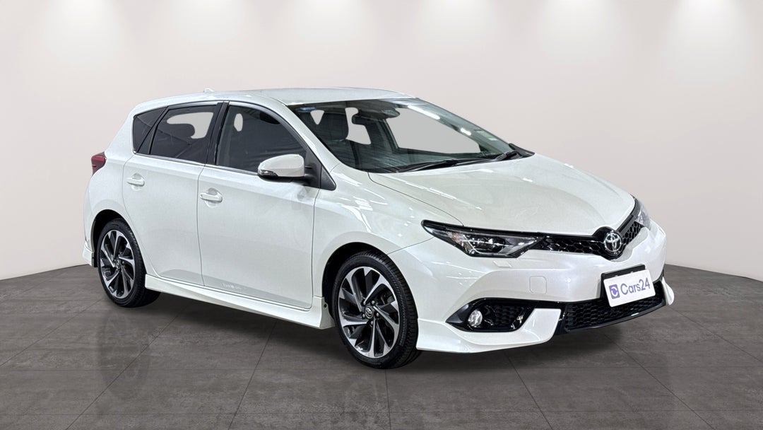 2018 Toyota Corolla Zr, Automatic, 78210 km, Right Front Diagonal (45- Degree) View