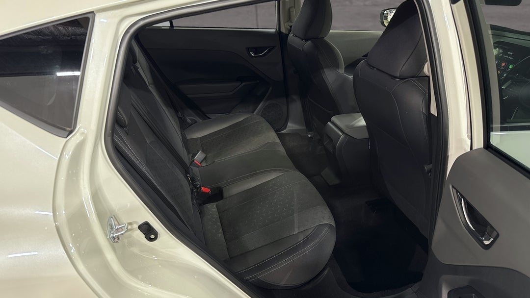 2024 Subaru Crosstrek AWD 2.0l, Automatic, 17776 km, Right Side Rear Door Cabin View