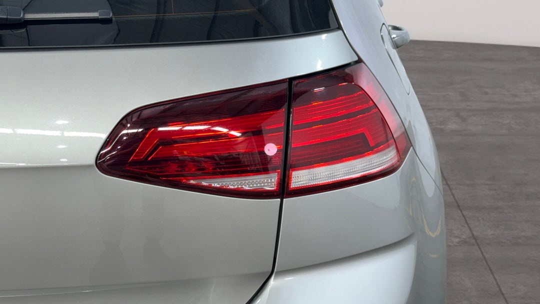 Badge (Boot Right Side)