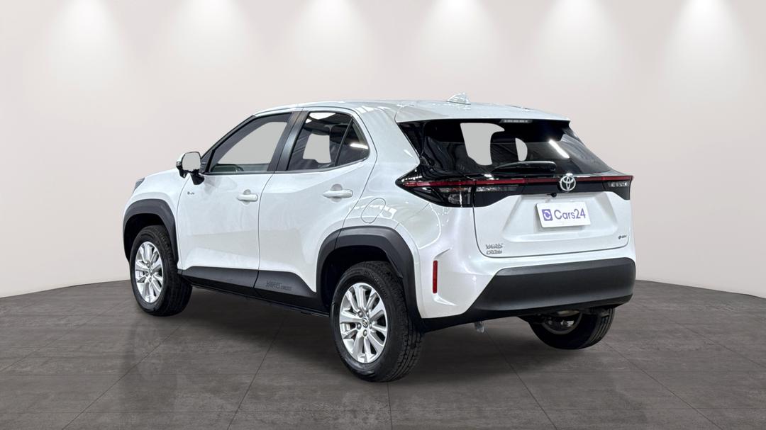 2024 Toyota Yaris Cross Gx Hybrid, Automatic, 26552 km, Left Back Diagonal (45- Degree) View