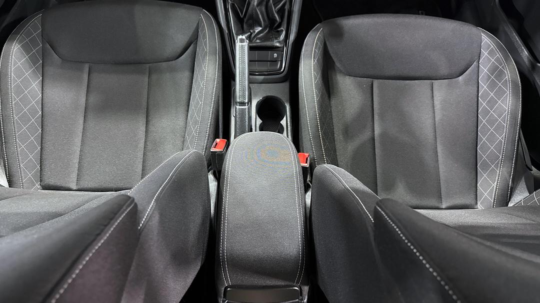 2024 SKODA Kamiq Runout 85tsi, Automatic, 32653 km, Center Console