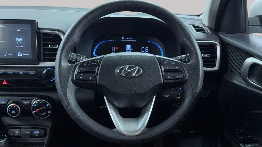 2023 Hyundai Venue Venue, Automatic, 61198 km, Steering Wheel Close-up