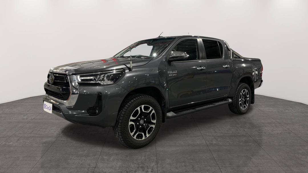 2021 Toyota Hilux Sr5 (4x4), Automatic, 56369 km, Left Front Diagonal (45- Degree) View