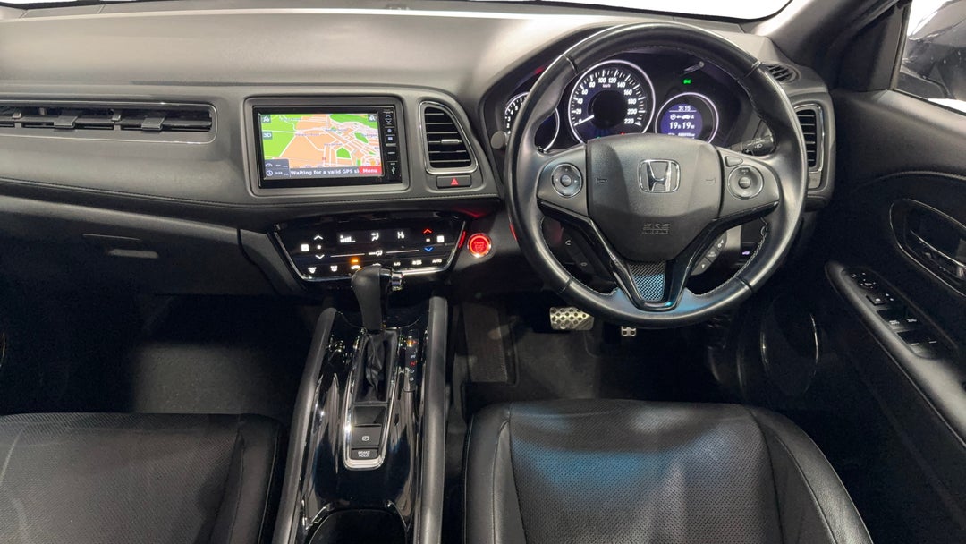 2018 Honda HR-V Rs, Automatic, 48090 km, Center Console