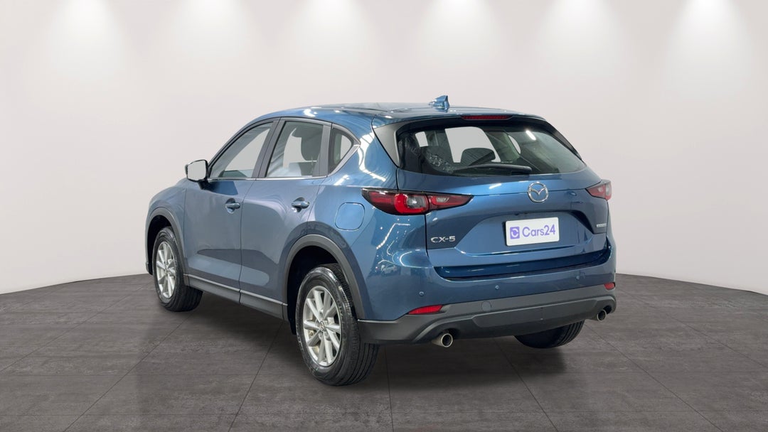 Left Back Diagonal (45- Degree) View