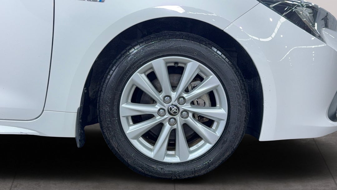 2022 Toyota Corolla Ascent Sport Hybrid, Automatic, 57748 km, Right Front Wheel