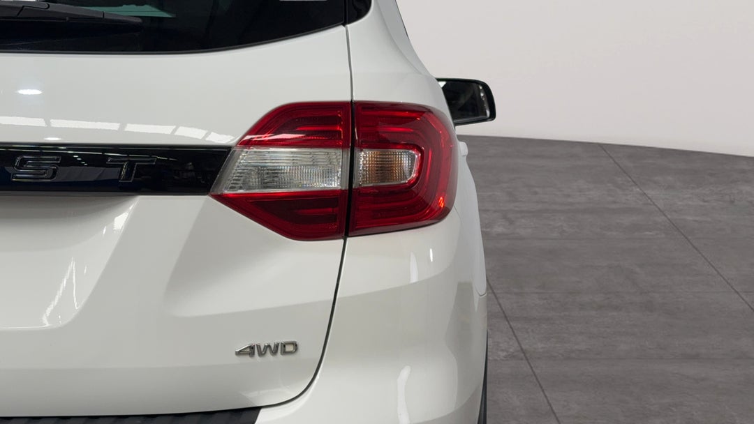 Badge (Boot Right Side)