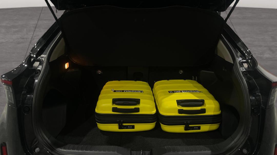 2023 Toyota Yaris Cross Gx Hybrid, Automatic, 53727 km, Boot Inside View with Luggage