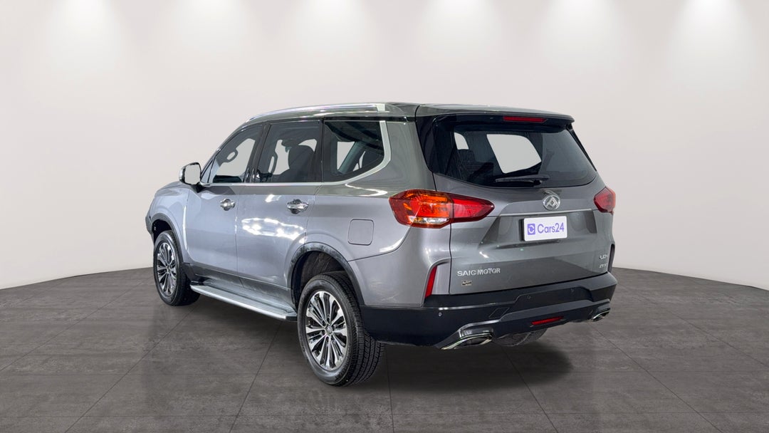 Left Back Diagonal (45- Degree) View