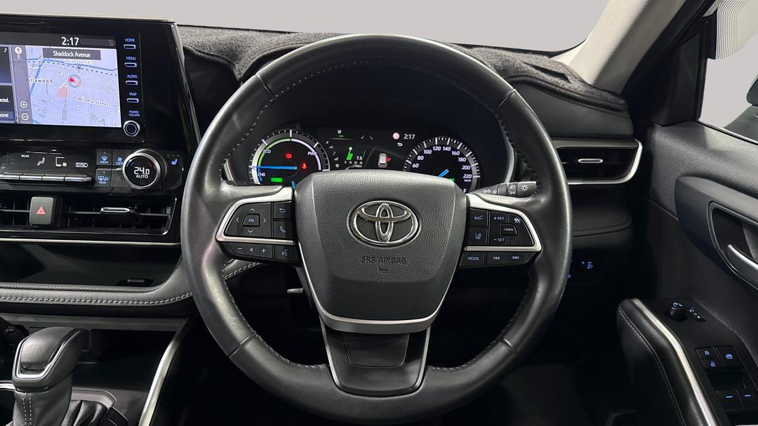 2022 Toyota Kluger Gxl Hybrid AWD, Automatic, 55788 km, Steering Wheel Close-up
