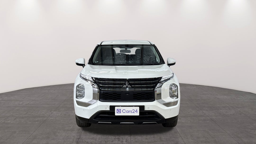 2024 Mitsubishi Outlander Es 7 Seat (2WD), Automatic, 51292 km, Front View