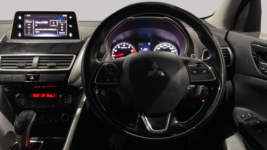 2018 Mitsubishi Eclipse Cross Ls (2WD), Automatic, 146540 km, Steering Wheel Close-up
