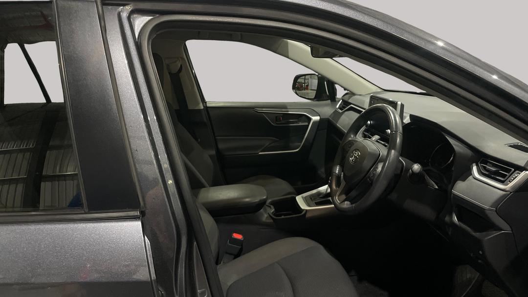 2022 Toyota RAV4 Gx (2WD), Automatic, 60089 km, Right Side Front Door Cabin View