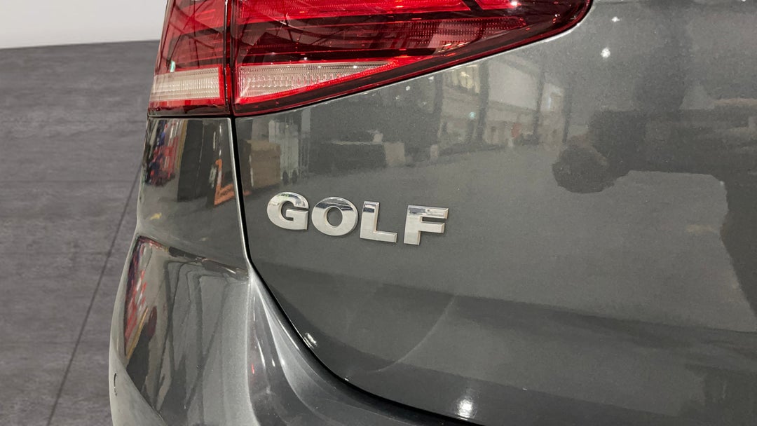 2018 Volkswagen Golf 110 Tsi Trendline, Automatic, 103584 km, Badge (Boot Left Side)
